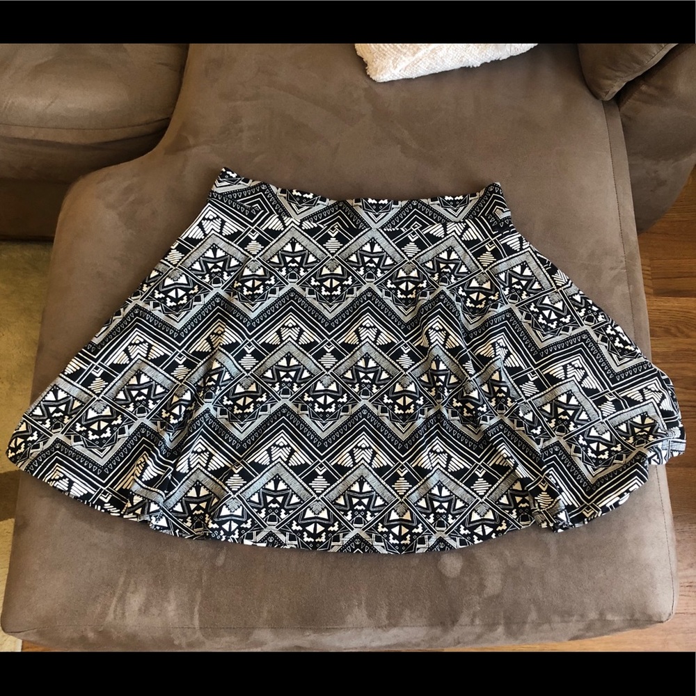 PINK Victoria’s secret skirt